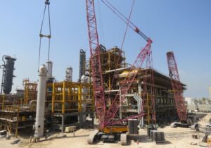 آخرین تجهیزات سنگین پروژه متانول آپادانا خلیج فارس نصب شد